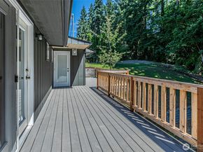 14224 180th Avenue SE, Renton WA 98059