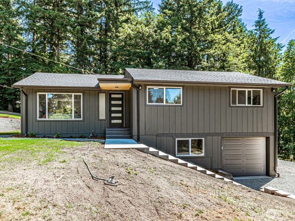 14224 180th Avenue SE, Renton WA 98059