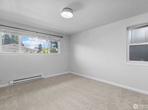 1128 N 91st Street, Seattle WA 98103