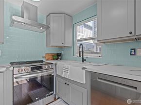 1128 N 91st Street, Seattle WA 98103