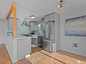1128 N 91st Street, Seattle WA 98103