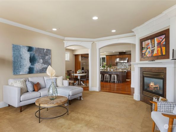 645 Cornelia Avenue, Mukilteo WA 98275