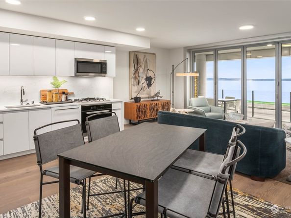 1250 Alki Avenue SW 2C, Seattle WA 98116
