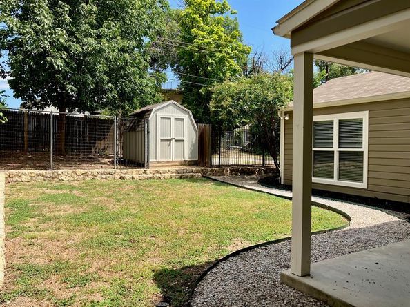 3716  Collinwood Avenue , Fort Worth Texas 76107