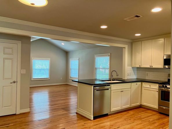 3716  Collinwood Avenue , Fort Worth Texas 76107