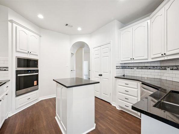 7701  Fern Hill Lane , Rowlett Texas 75089