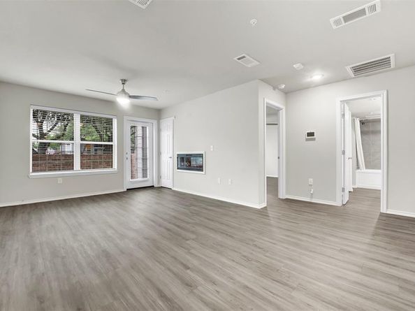 6108  Abrams Road  201, Dallas Texas 75231