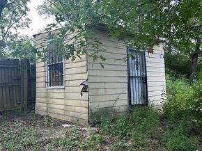 2626  Ripple Road , Dallas Texas 75241