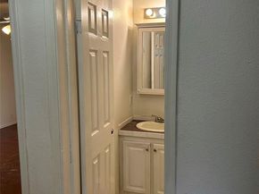 2626  Ripple Road , Dallas Texas 75241