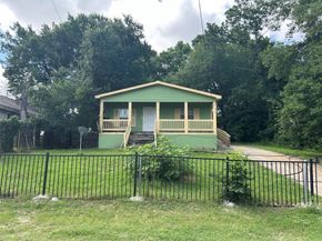 2626  Ripple Road , Dallas Texas 75241