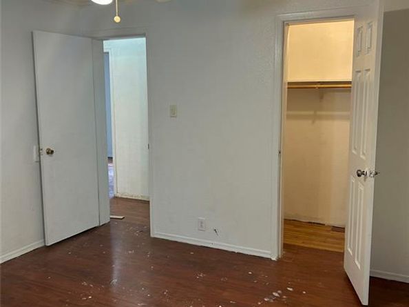 2626  Ripple Road , Dallas Texas 75241
