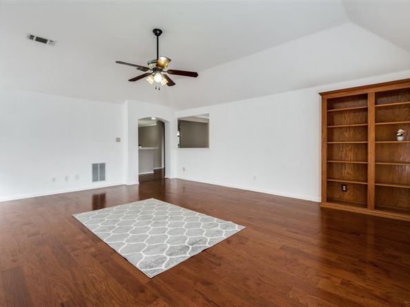 3912  Iris Court , McKinney Texas 75070