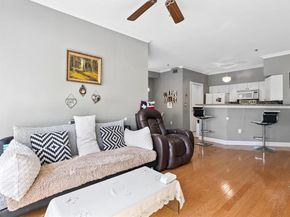 3400  Welborn Street  226, Dallas Texas 75219