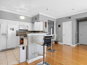 3400  Welborn Street  226, Dallas Texas 75219