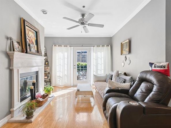 3400  Welborn Street  226, Dallas Texas 75219