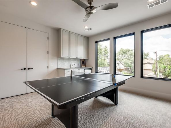6246  Dykes Way , Dallas Texas 75230
