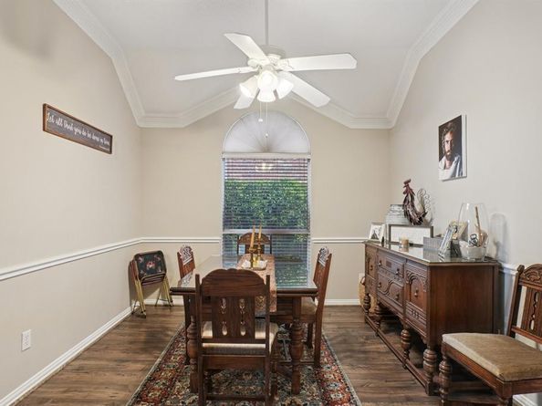 6716  Spring Valley Way , Fort Worth Texas 76132