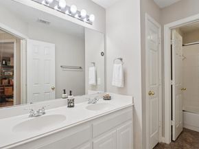 6716  Spring Valley Way , Fort Worth Texas 76132