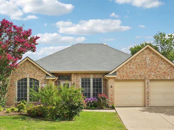 6716  Spring Valley Way , Fort Worth Texas 76132