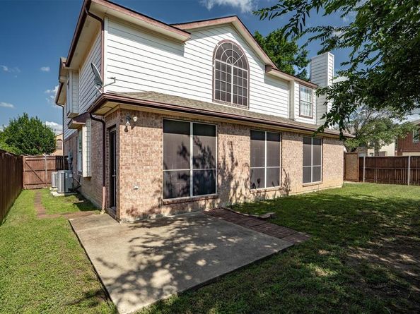 2101  Newport Drive , Flower Mound Texas 75028