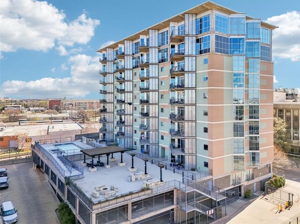 1001  Belleview Street  708, Dallas Texas 75215
