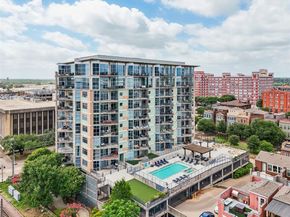 1001  Belleview Street  708, Dallas Texas 75215
