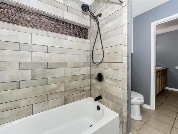 245  Gordon Drive , Azle Texas 76020