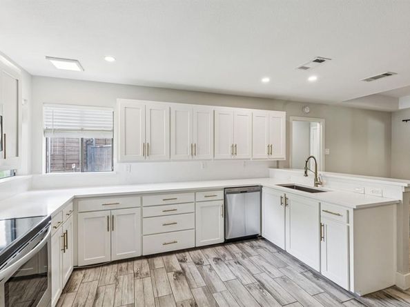 6010  Preston Creek Drive , Dallas Texas 75240