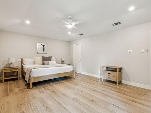 6010  Preston Creek Drive , Dallas Texas 75240