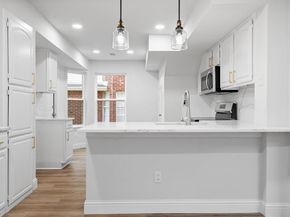 9424  Blue Jay Way , Irving Texas 75063