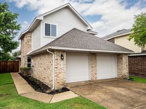 9424  Blue Jay Way , Irving Texas 75063