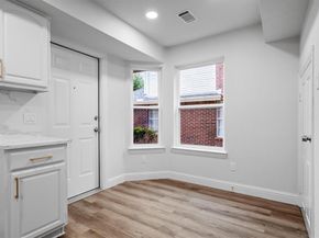 9424  Blue Jay Way , Irving Texas 75063