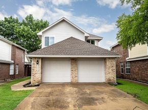 9424  Blue Jay Way , Irving Texas 75063
