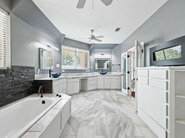 815  Woodhaven Drive , Highland Village Texas 75077