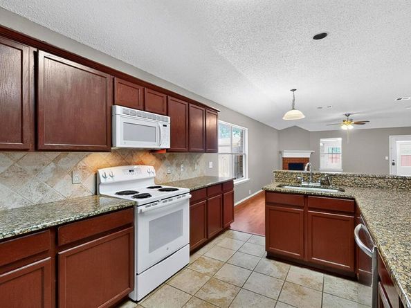 8409  Vicksburg Lane , Fort Worth Texas 76123