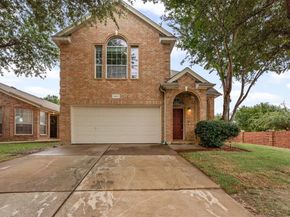 2821  Lynx Lane , Fort Worth Texas 76244