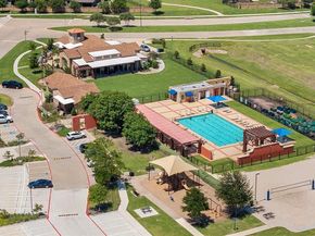 2840  England Parkway , Grand Prairie Texas 75054