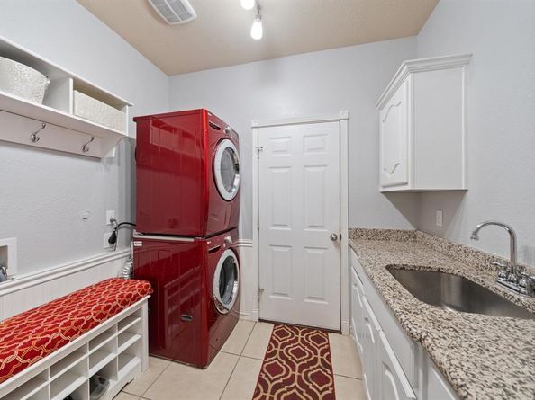 2840  England Parkway , Grand Prairie Texas 75054