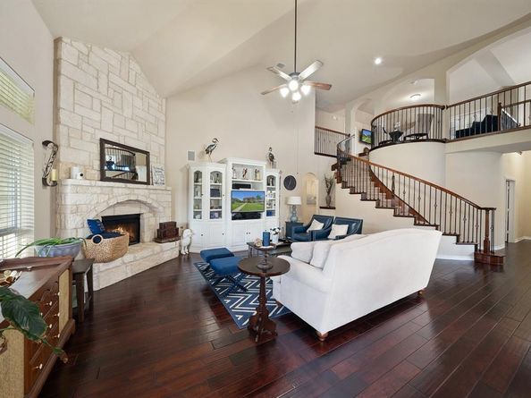 2840  England Parkway , Grand Prairie Texas 75054