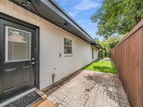 11417  Park Central Place , Dallas Texas 75230