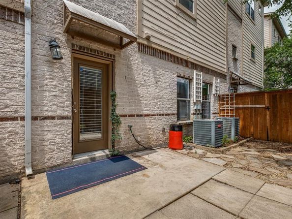 4830  Cedar Springs Road  12, Dallas Texas 75219