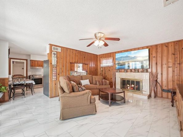 3209  Newcastle Drive , Dallas Texas 75220