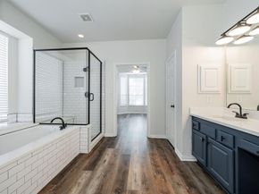 2917  Newport Drive , Rockwall Texas 75032