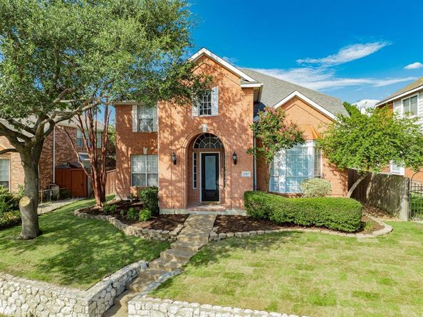 2917  Newport Drive , Rockwall Texas 75032