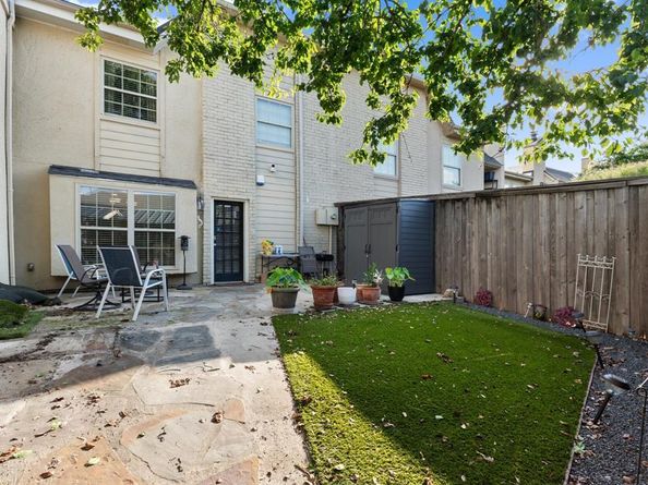 9433  Timberleaf Drive , Dallas Texas 75243