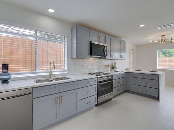 1806  Westbridge Way , Garland Texas 75044