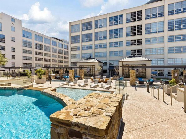 2600 W 7th Street  1417, Fort Worth Texas 76107