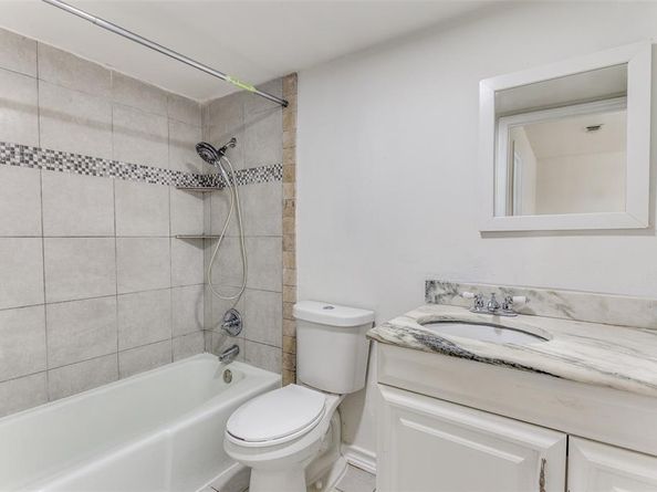 1434  Weiler Boulevard , Fort Worth Texas 76112