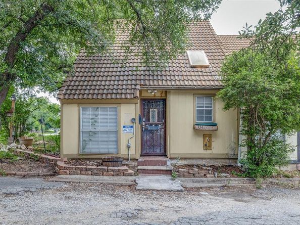 1434  Weiler Boulevard , Fort Worth Texas 76112