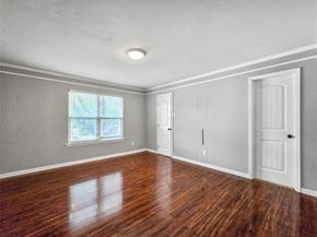 6620  Eastridge Drive  219, Dallas Texas 75231